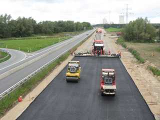 Bund gibt drei Milliarden Euro zusätzlich frei