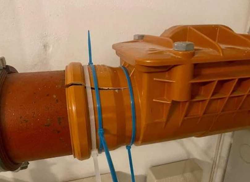 Rückstauschutz braucht Profis: In kaum einem anderen Gewerk fristet das Thema Sicherheit so ein Schattendasein wie bei der Gebäudeentwässerung. Die Folgen sind fehlende Praxiserfahrung, Planungsfehler, falsch gewählte Rückstauschutz-Lösungen und mangelhaft ausgeführte Installationen. | Foto: Marcel Schramm Haus- und Gebäudetechnik