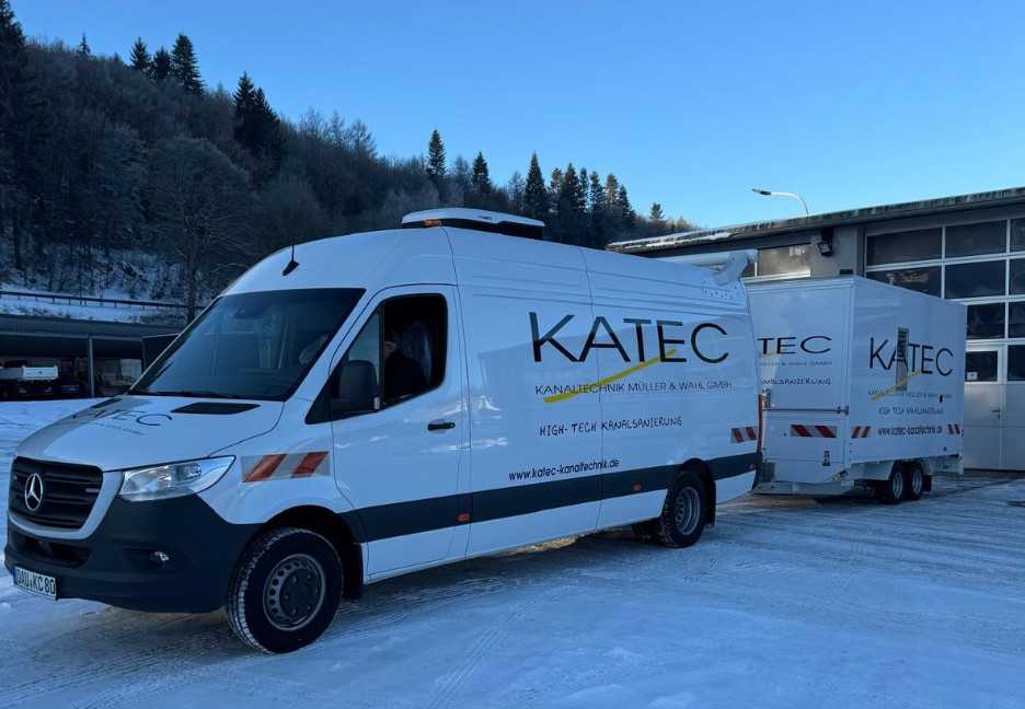 Katec investiert in Roboteranlagen und Begleit-LKW