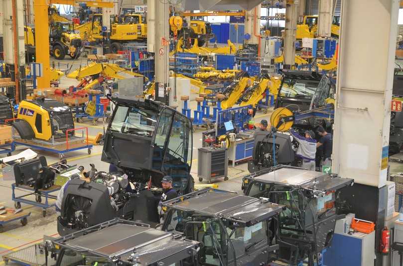 Rund 700 Mitarbeiter sind bei Komatsu Germany in Hannover beschäftigt, der Jahresumsatz lag im Geschäftsjahr 2024 bei 233 Millionen Euro. | Foto: B_I MEDIEN/Budde