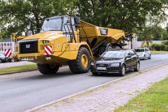 Cat-Dumper auf der Straße