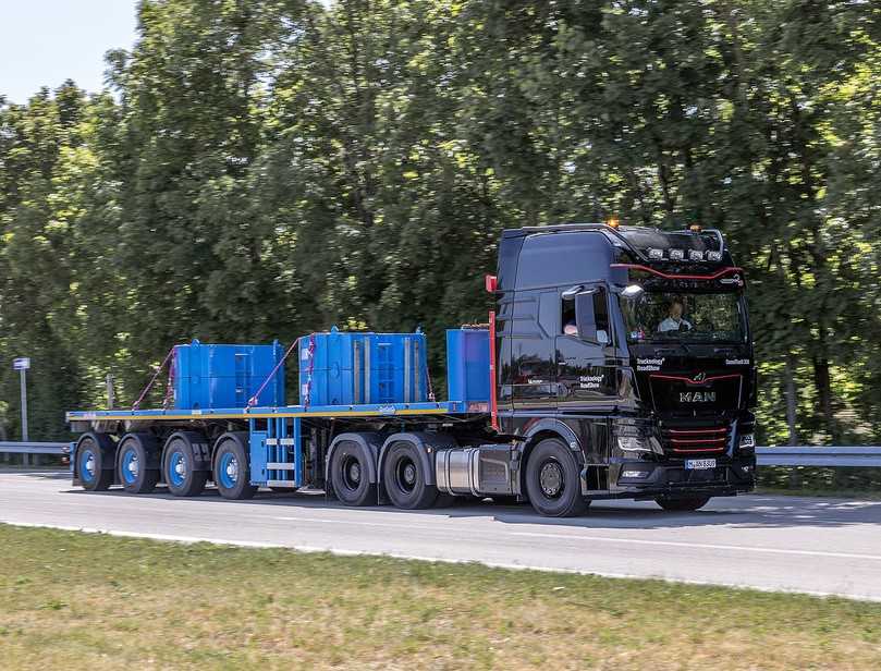 Für schwere Lasten bis 180 t ist die MAN TGX 33.640-Sattelzugmaschine konzipiert. | Foto: MAN Truck & Bus