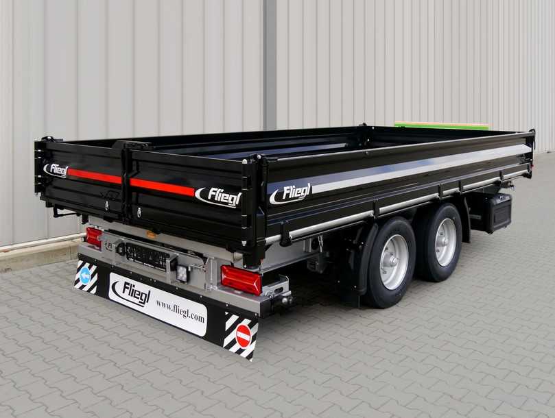 Fliegl Tandem-Dreiseitenkippanhänger TSK 118 | Foto: QUATEX Fliegl Tandem-Dreiseitenkippanhänger TSK 118 | Foto: QUATEX