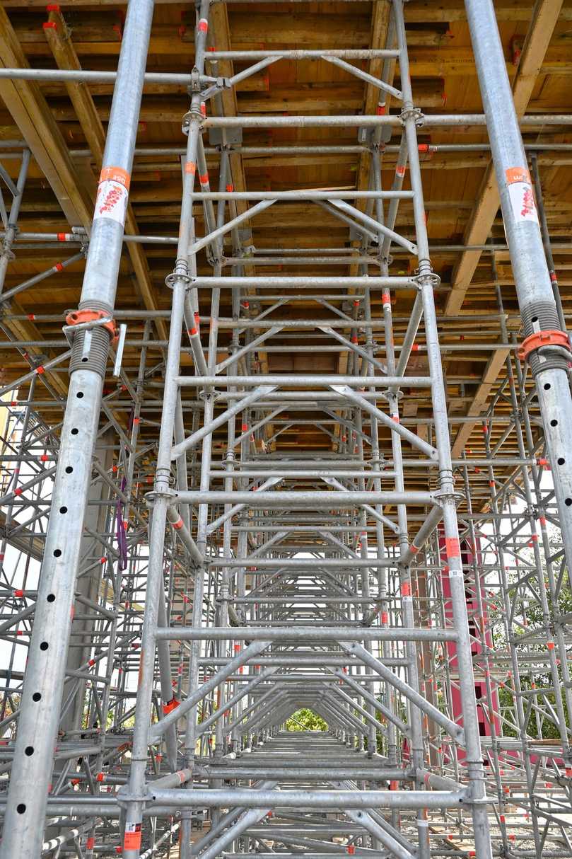 Neuplanung: Turmstellungen, Feldgrößen und Spindelhöhen wurden auf die veränderten Baustellenbedingungen abgestimmt. | Foto: Paschal Neuplanung: Turmstellungen, Feldgrößen und Spindelhöhen wurden auf die veränderten Baustellenbedingungen abgestimmt. | Foto: Paschal