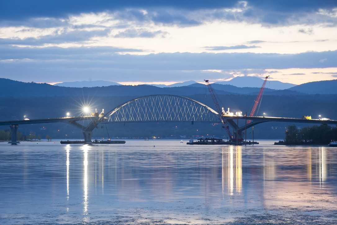 Fusion: ACS und Hochtief planen Baugiganten in Nordamerika Fusion: ACS und Hochtief planen Baugiganten in Nordamerika