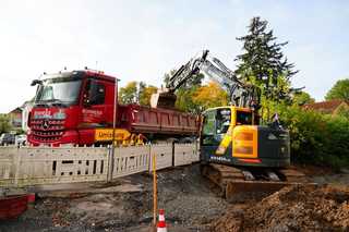 Bokmeier erweitert Fuhrpark mit Hyundai Bagger