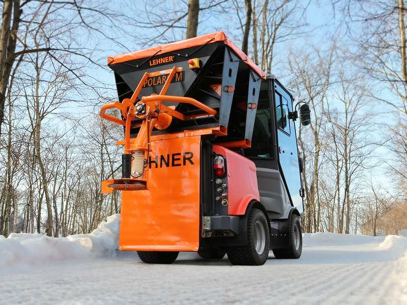 Eine passende Winterdienst-Kombi: „Polaro M" auf einem „HAKO Citymaster 400". | Foto: Lehner Eine passende Winterdienst-Kombi: „Polaro M" auf einem „HAKO Citymaster 400". | Foto: Lehner