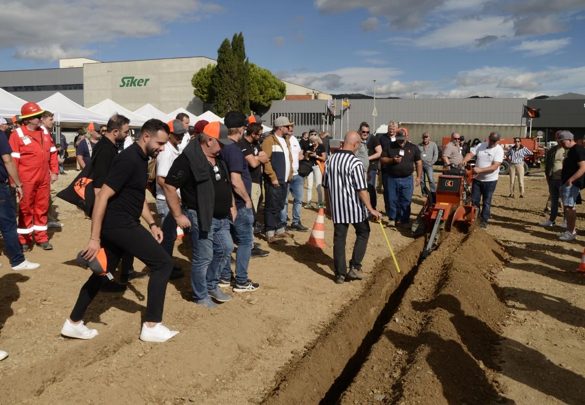 Underground Challange Competition, hier mit der Grabenfräse c24x | Foto: B_I/Valdix