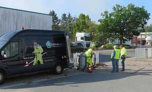 Einbaugarnituren-Rehabilitation über die Straßenkappe