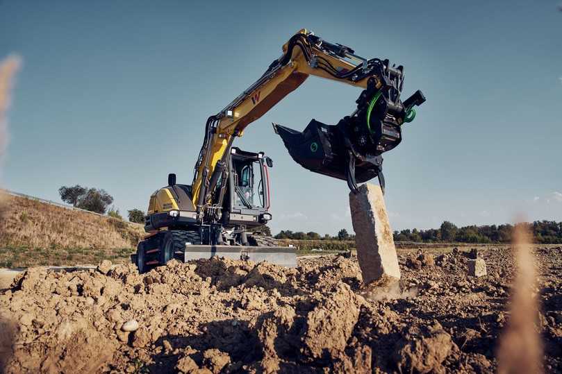 Der neue Wacker Neuson EW135 ist auf Anbaugeräte-Einsätze ausgelegt. | Foto: Wacker Neuson