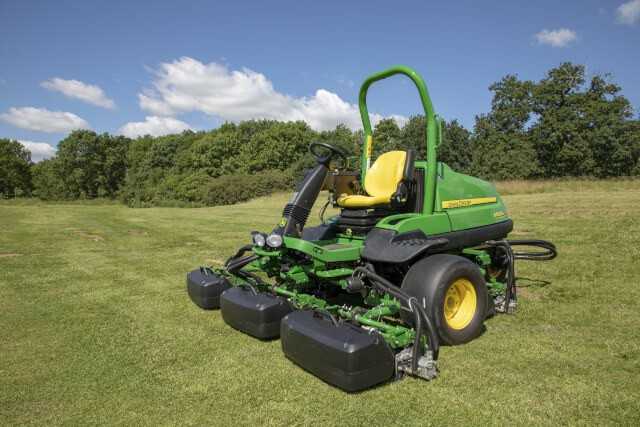 Vorstellung Fairway-Rasenmäher John Deere 6500A