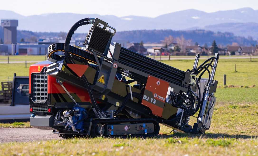 6-Tonnen-Klasse: Kleines Kraftpaket DJ 13 6-Tonnen-Klasse: Kleines Kraftpaket DJ 13