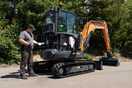 +++ Develon hat 4-Tonnen-Minibagger DX35Z-7 stark überarbeitet +++