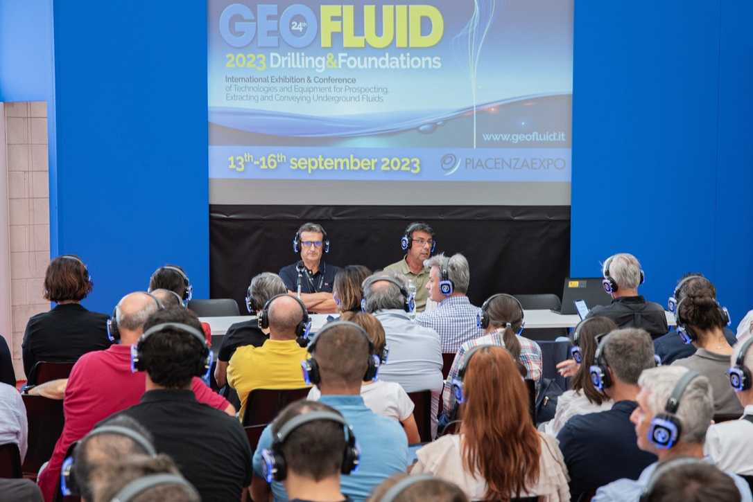 Geofluid: Geofluid: