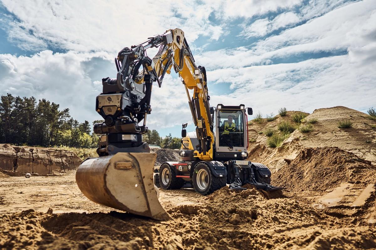 Der Mobilbagger EW100 von Wacker Neuson. | Foto: Wacker Neuson Der Mobilbagger EW100 von Wacker Neuson. | Foto: Wacker Neuson