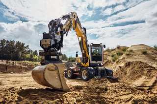 Vollelektrisch und digital auf der Demomesse