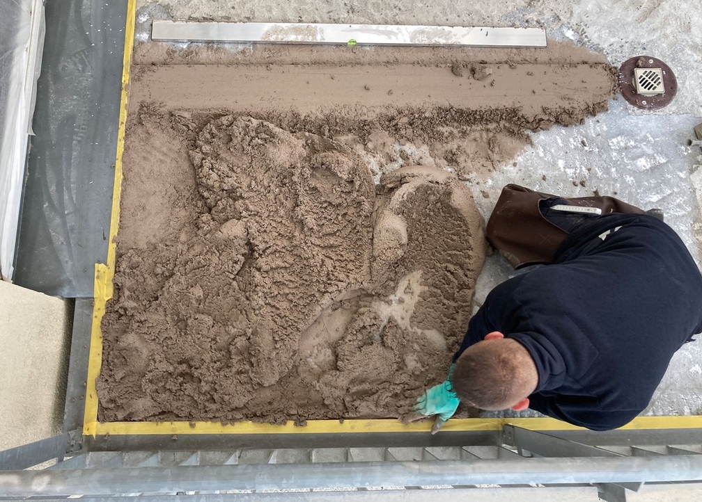 Triflex Gefälleestrich für die schnelle Balkonsanierung