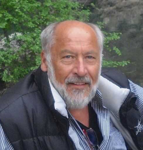 Manfred Fiedler ist Diplom-Bauingenieur (Uni-Kassel) und gilt als Experte für Kanalsanierungsstrategien u.a. mit Flüssigboden. Er ist Mitgründer der Göttinger Abwassertage und war 25 Jahre lang Abteilungsleiter für Kanalsanierung bei den Göttinger Entsorgungsbetrieben. In seiner beruflichen Laufbahn erhielt er zahlreiche Auszeichnungen im Bereich Kanalsanierung. Heute berät er mit seiner Firma Fiedler-Consult Kommunen in den Bereichen Kanalsanierung, Flüssigboden und Abwasser. | Foto: Fiedler-Consult Manfred Fiedler ist Diplom-Bauingenieur (Uni-Kassel) und gilt als Experte für Kanalsanierungsstrategien u.a. mit Flüssigboden. Er ist Mitgründer der Göttinger Abwassertage und war 25 Jahre lang Abteilungsleiter für Kanalsanierung bei den Göttinger Entsorgungsbetrieben. In seiner beruflichen Laufbahn erhielt er zahlreiche Auszeichnungen im Bereich Kanalsanierung. Heute berät er mit seiner Firma Fiedler-Consult Kommunen in den Bereichen Kanalsanierung, Flüssigboden und Abwasser. | Foto: Fiedler-Consult