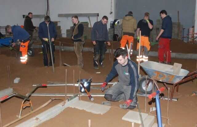 Werbeoffensive gegen Fachkräftemangel: „Frischluft statt Fließband“