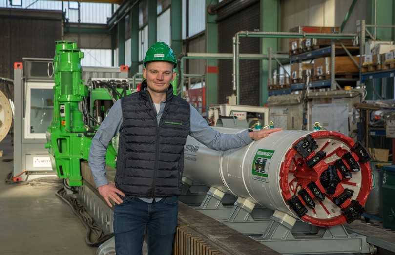 Autor: Maximilian Bischoff, Produktmanager Microtunneling, Herrenknecht AG, Tel.: 07824/302 8442, E-Mail: bischoff.maximilian@herrenknecht.de | Foto: Herrenknecht Autor: Maximilian Bischoff, Produktmanager Microtunneling, Herrenknecht AG, Tel.: 07824/302 8442, E-Mail: bischoff.maximilian@herrenknecht.de | Foto: Herrenknecht