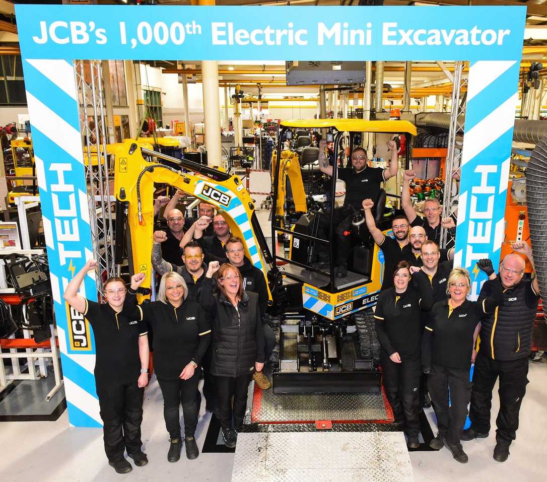 JCB Elektro-Minibagger 19C-1E: 1.000 Exemplare in Cheadle, England produziert JCB Elektro-Minibagger 19C-1E: 1.000 Exemplare in Cheadle, England produziert