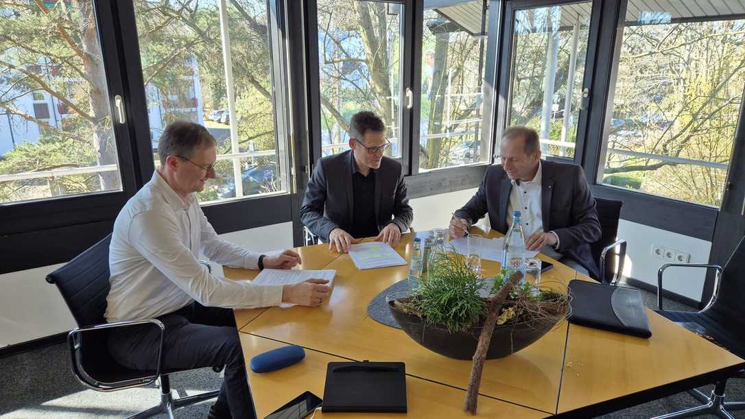 BGL und BuGG bündeln Kräfte für mehr Gebäudebegrünung BGL und BuGG bündeln Kräfte für mehr Gebäudebegrünung