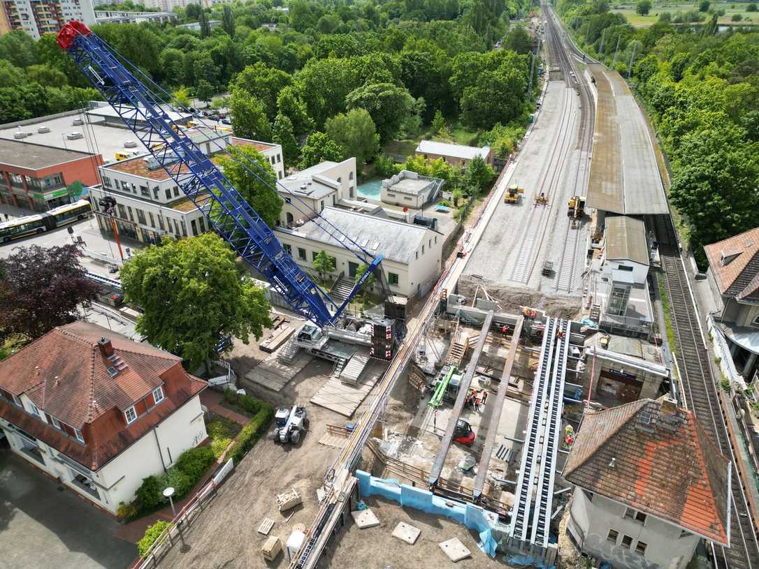 Brückenbau in Berlin-Buch: Echterhoff meistert Umplanung im Baugrund Brückenbau in Berlin-Buch: Echterhoff meistert Umplanung im Baugrund