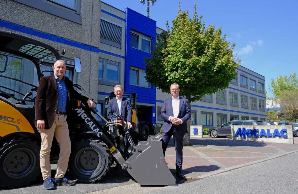 Mecalac Baumaschinen investiert und weitet Produktion in Büdelsdorf aus Mecalac Baumaschinen investiert und weitet Produktion in Büdelsdorf aus