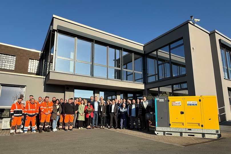 Das Team der Heide-Pumpen GmbH kann zukünftig die Zusammenarbeit mit Atlas Copco in Bezug auf Professionalität, Qualität und Weiterentwicklung der Produkte intensivieren. | Foto: Atlas Copco