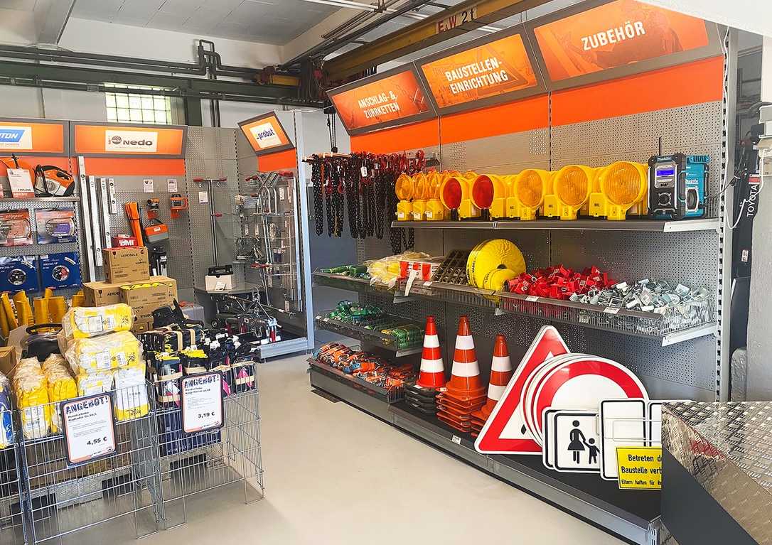 HKL Baumaschinen eröffnet neues Center in Celle HKL Baumaschinen eröffnet neues Center in Celle