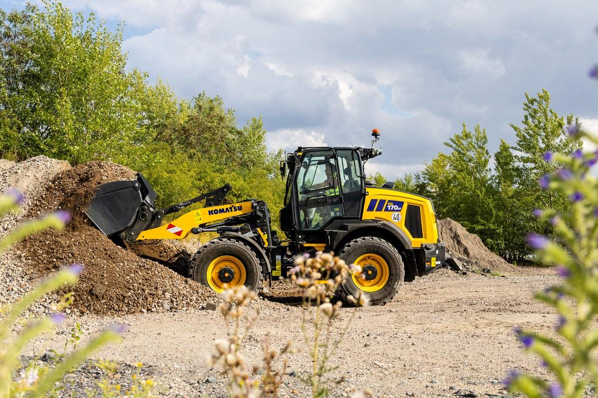 Für anspruchsvolle Einsätze: Den Kompaktradlader WA170M-11 (10-Tonnen-Klasse) beschreibt Komatsu als optimale Kombination aus Vielseitigkeit, Produktivität und kompakter Bauweise. | Foto: Komatsu