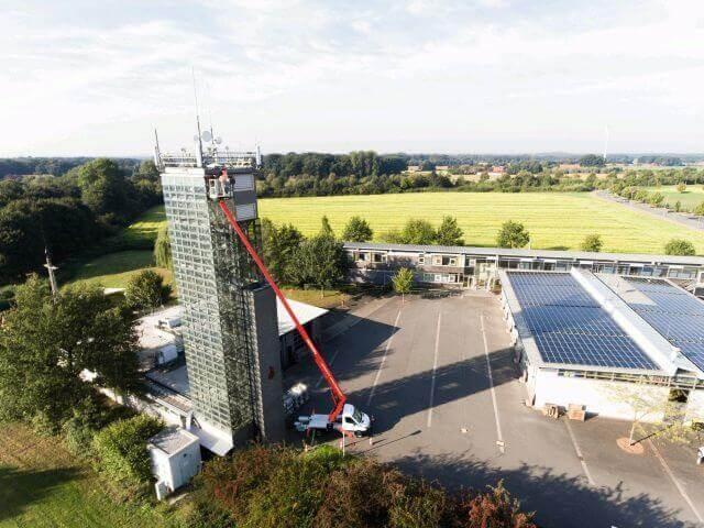 Mit dem neuen Ruthmannsteiger TB 290 auf Euro 6 Chassis geht es hoch hinaus. | Foto: Ruthmann