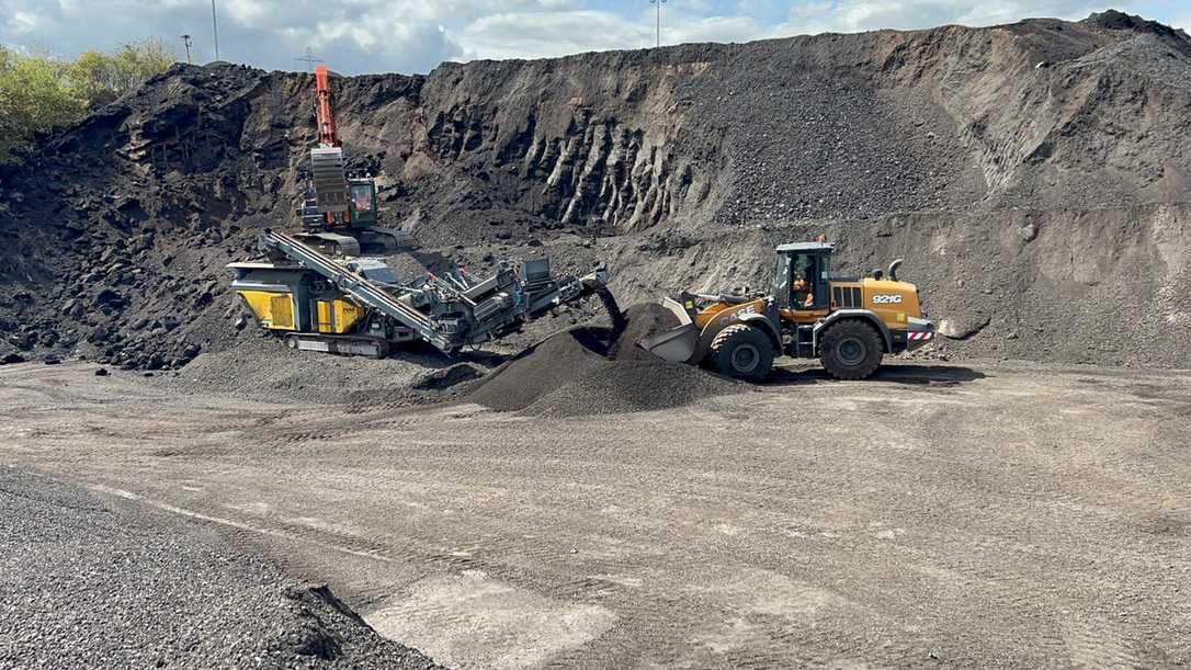 Asphaltrecycling: Kosten pro Tonne im Dauerbetrieb senken Asphaltrecycling: Kosten pro Tonne im Dauerbetrieb senken