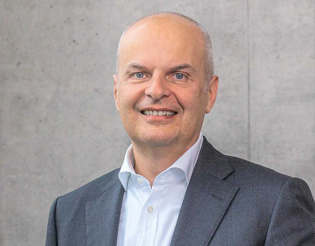 Peri: Neue Aufgaben für Thomas Imbacher und Stan Wojcieszczyk Peri: Neue Aufgaben für Thomas Imbacher und Stan Wojcieszczyk