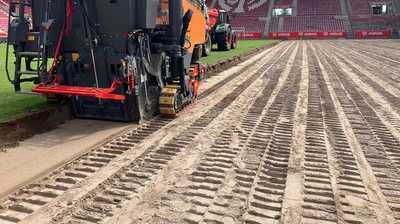 Rasen im Mainzer Bundesliga-Stadion rasend schnell saniert