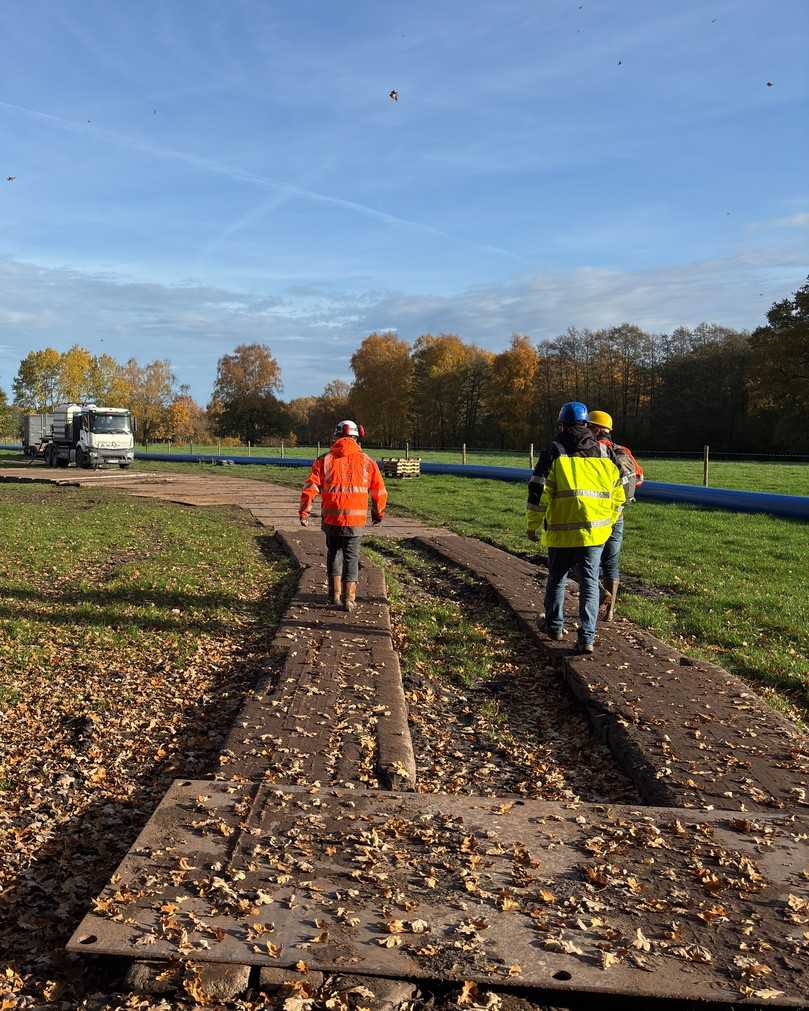 Befestigung der Wege | Foto: WKT