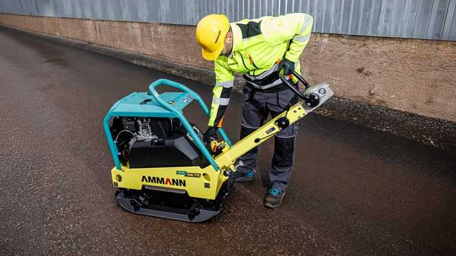 Neue reversierbare Rüttelplatten von Ammannn