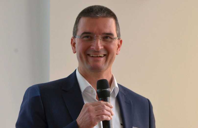 Erwartet einen Aufwärtstrend: Marco Maschke, Leiter des Komatsu-Deutschlandbüros. | Foto: B_I MEDIEN/Budde Erwartet einen Aufwärtstrend: Marco Maschke, Leiter des Komatsu-Deutschlandbüros. | Foto: B_I MEDIEN/Budde