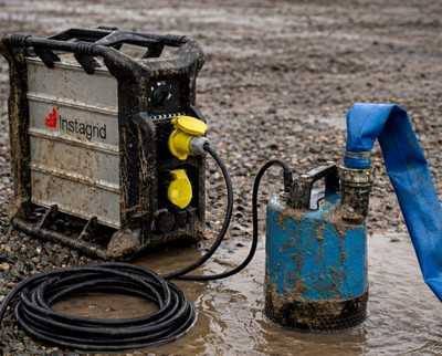 Akku statt Netz: Pumpen im Praxistest