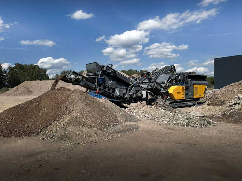 Mehr Leistung, verbesserte Bedienung und höhere Sicherheit: der Prallbrecher RM 100X von Rubble Master | Foto: C. Christophel GmbH Mehr Leistung, verbesserte Bedienung und höhere Sicherheit: der Prallbrecher RM 100X von Rubble Master | Foto: C. Christophel GmbH