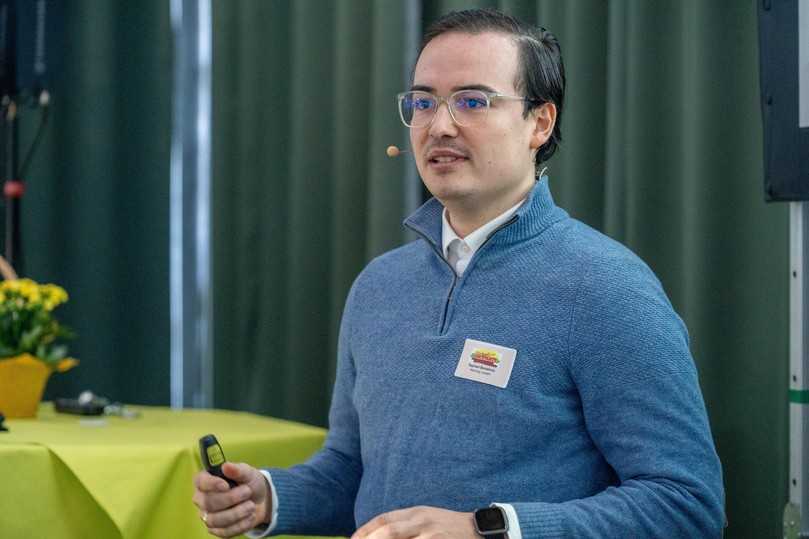 Umweltingenieur Raphael Benzkirch sprach über die wasserbewusste Stadt. | Foto: Petra Reidel Umweltingenieur Raphael Benzkirch sprach über die wasserbewusste Stadt. | Foto: Petra Reidel