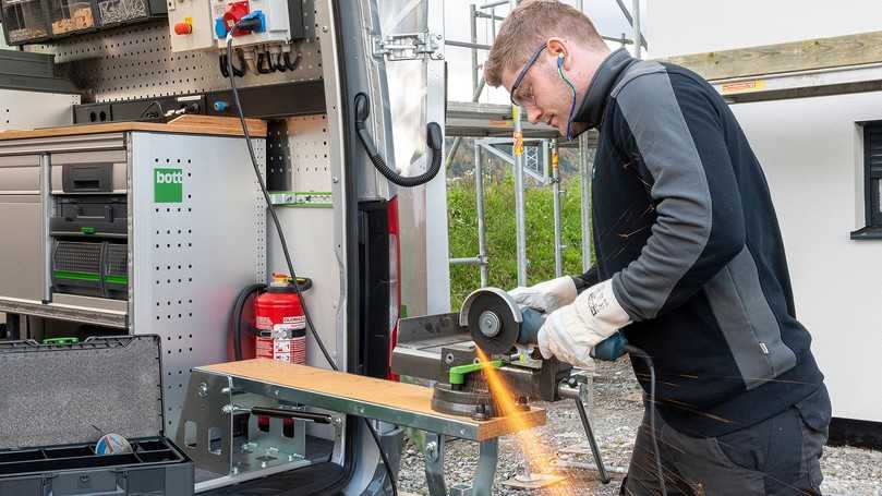 Je nach Konfiguration sind viele Schubladen, Ablagen und Koffer zugänglich, ohne dass der Laderaum betreten werden muss. | Foto: Bott Je nach Konfiguration sind viele Schubladen, Ablagen und Koffer zugänglich, ohne dass der Laderaum betreten werden muss. | Foto: Bott