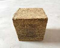 Mauerwerk aus Mikrowellenstroh und Schneckenschleim