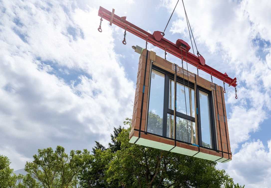 Leipfinger-Bader: Effizienter Geschosswohnungsbau mit Ziegel-Fertigteilen