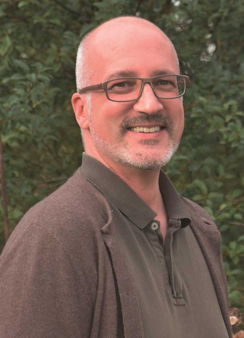 Nikolai Kendzia, Dipl.-Ing. Landespflege, ist Arbeitsbereichsleiter „Betrieb, Management und Freiraumplanung“ am Institut für Stadtgrün und Landschaftsbau, Bayerische Landesanstalt für Weinbau und Gartenbau (LWG), Veitshöchheim. Er ist Leiter der Arbeitsgruppe VII im Bewässerungsforum Bayern bei der Arbeitsgemeinschaft Landtechnik und Landwirtschaftliches Bauwesen (ALB Bayern). | Foto: LWG Abt.L Nikolai Kendzia, Dipl.-Ing. Landespflege, ist Arbeitsbereichsleiter „Betrieb, Management und Freiraumplanung“ am Institut für Stadtgrün und Landschaftsbau, Bayerische Landesanstalt für Weinbau und Gartenbau (LWG), Veitshöchheim. Er ist Leiter der Arbeitsgruppe VII im Bewässerungsforum Bayern bei der Arbeitsgemeinschaft Landtechnik und Landwirtschaftliches Bauwesen (ALB Bayern). | Foto: LWG Abt.L