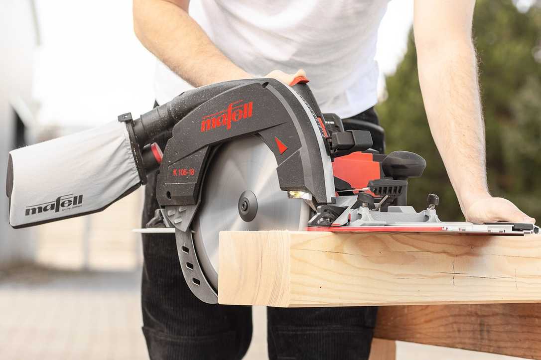 Mafell K 105: Neue Handkreissägen mit 100 mm Schnitttiefe auf Schiene mit Akku oder Kabel