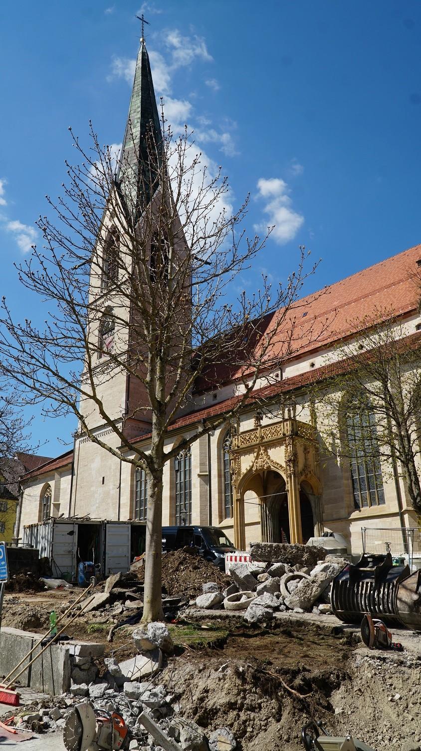 Bauen unterm schiefen Turm: Schöppler gestaltet den Münsterplatz in Rottweil neu. | Foto: STORZ / Mahrholdt