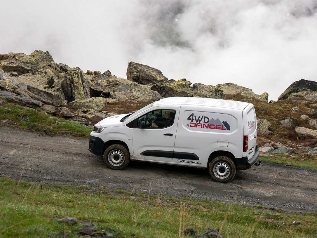 Allradantrieb für Transporter: Citroën, Fiat, Opel, Peugeot und Toyota setzen auf Dangel