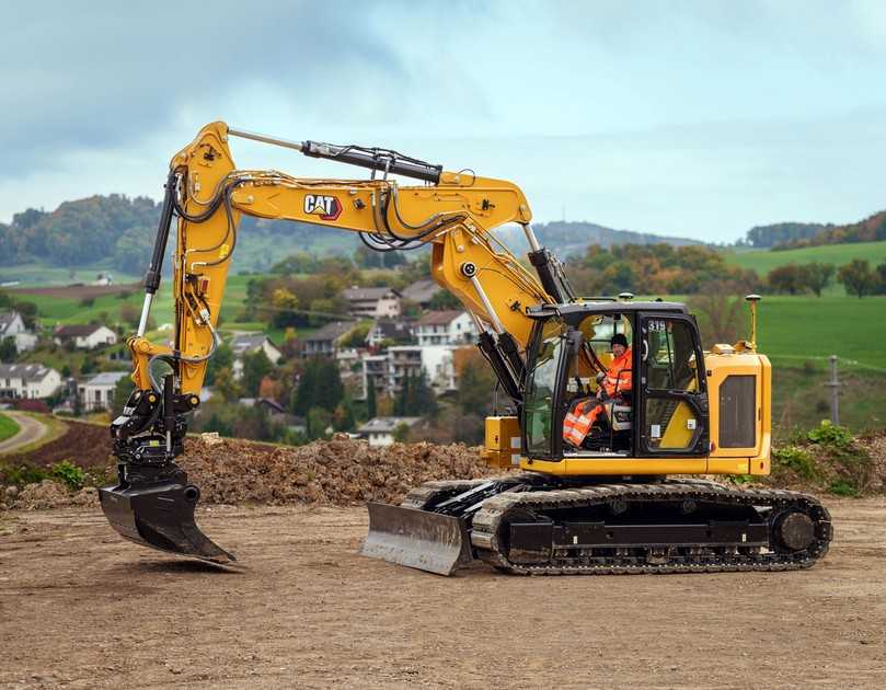 Der neue Cat Kurzheckbagger 319 wird ebenfalls in Neumünster in Verbindung mit der Fern-steuerung Cat Command präsentiert. | Foto: Caterpillar
