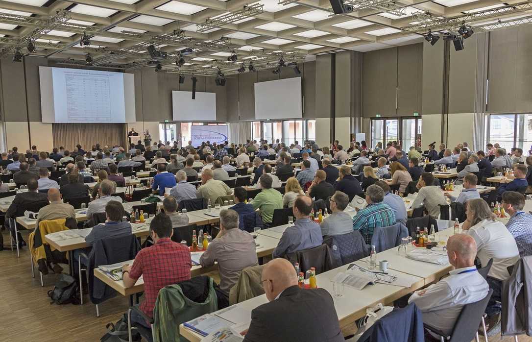 Schlauchlinertag und Reparaturtag 2023 in Düsseldorf Schlauchlinertag und Reparaturtag 2023 in Düsseldorf